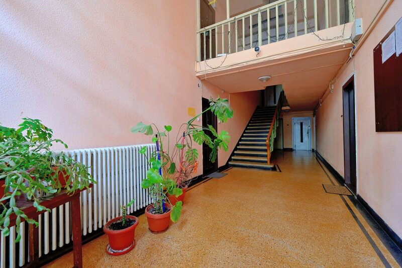 Maresal Averescu 5, Casin, Arcul de Triumf, Ion Mihalache, Domenii,